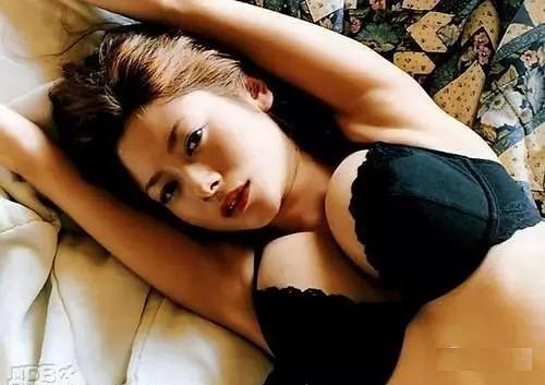 日本清纯女优排行_日本av女优排行_13年最美女优排行